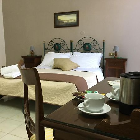 Soggiorno Paradiso نابولي المظهر الخارجي الصورة