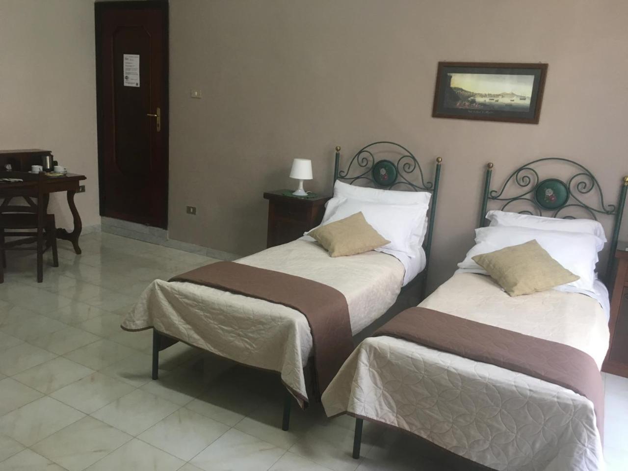 Soggiorno Paradiso نابولي المظهر الخارجي الصورة